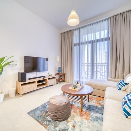 Sophisticated 1Br At Town Square Rawda Dubailand By Deluxe Holiday Homes Exterior photo